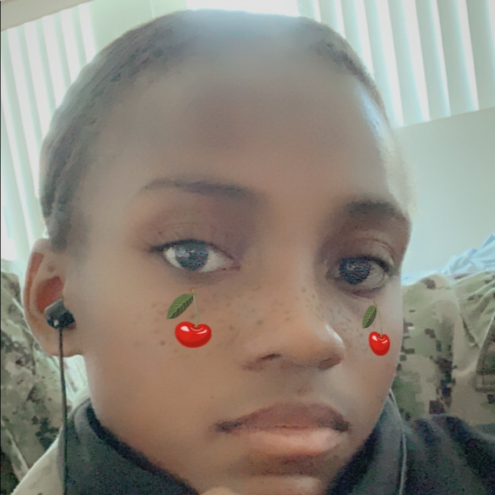 Meet your Posher, Mina